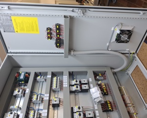 Control cabinet for Daviri